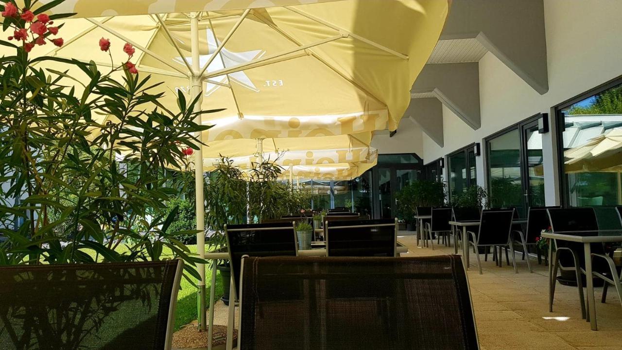 Hotel Csopak Resort & Lake 外观 照片